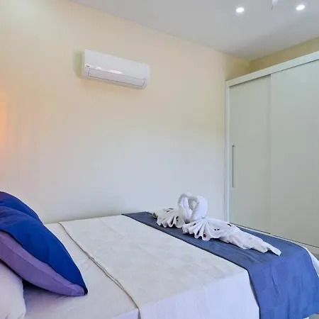 Hotel Artan 1 / Yesiluezuemlue 4*