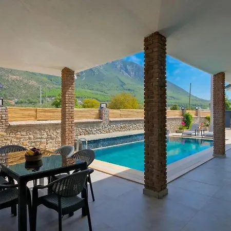 Artan 1 / Yesiluezuemlue 4* Fethiye